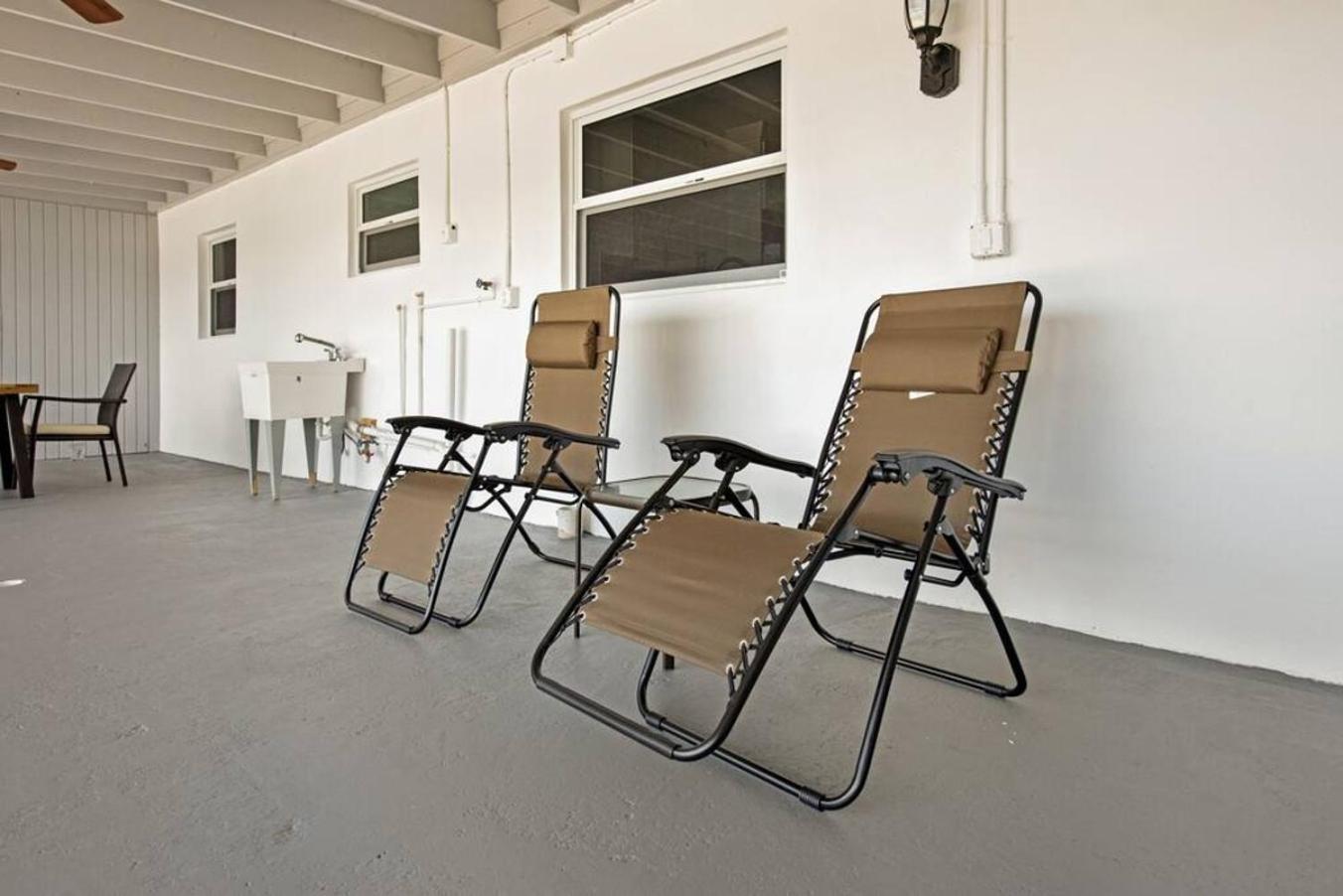 Lake House Unit 1 By Pmi Davie Eksteriør billede